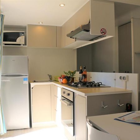Mobile Homes By Kelair At Playa Montroig Camping Resort Tarragona Exterior foto